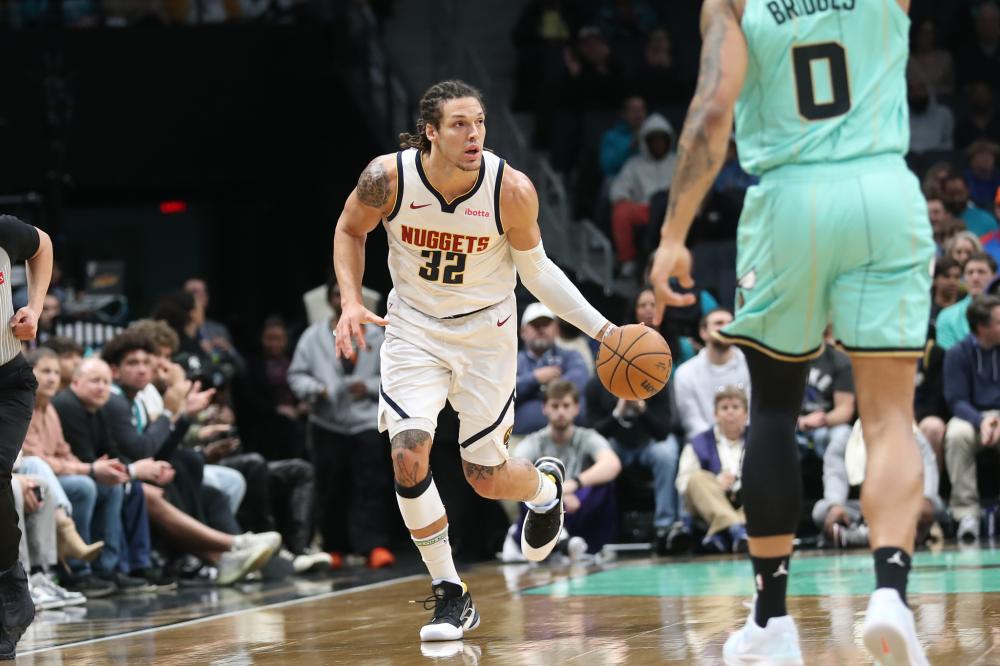 界内外的广 界内外的广